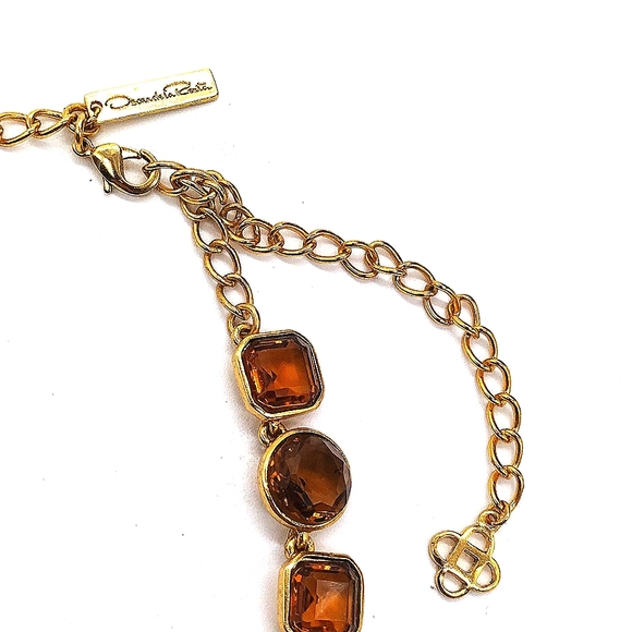 Oscar De La Renta Auburn Victorian Glass Statement Collar Necklace in Gold - Picture 4 of 5